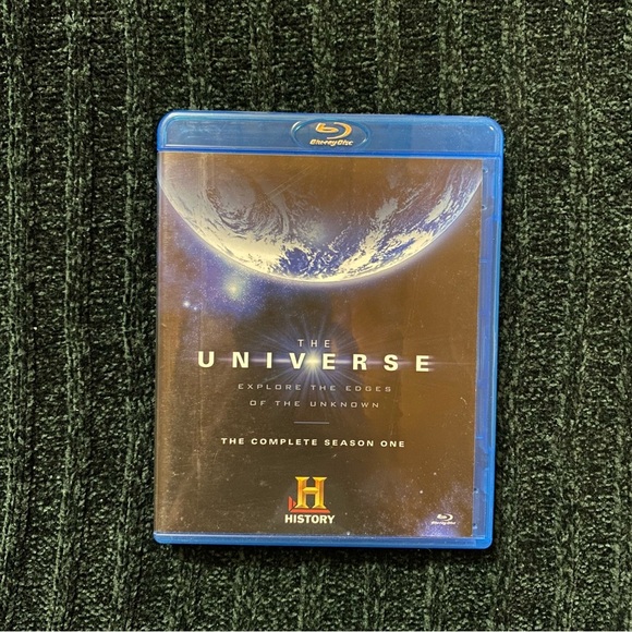 THE UNIVERSE Complete Season One 3-dics DVD Set Explore The Edges of The Unknown - Picture 1 of 6